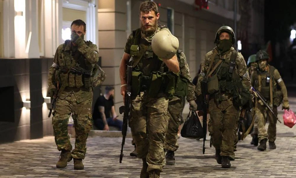 Οι Ρώσοι ισχυρίζονται ότι απέτρεψαν ουκρανική απόπειρα πειρατείας στρατηγικού βομβαρδιστικού αεροπλάνου
